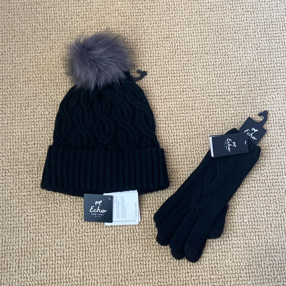 Echo Hat and Gloves